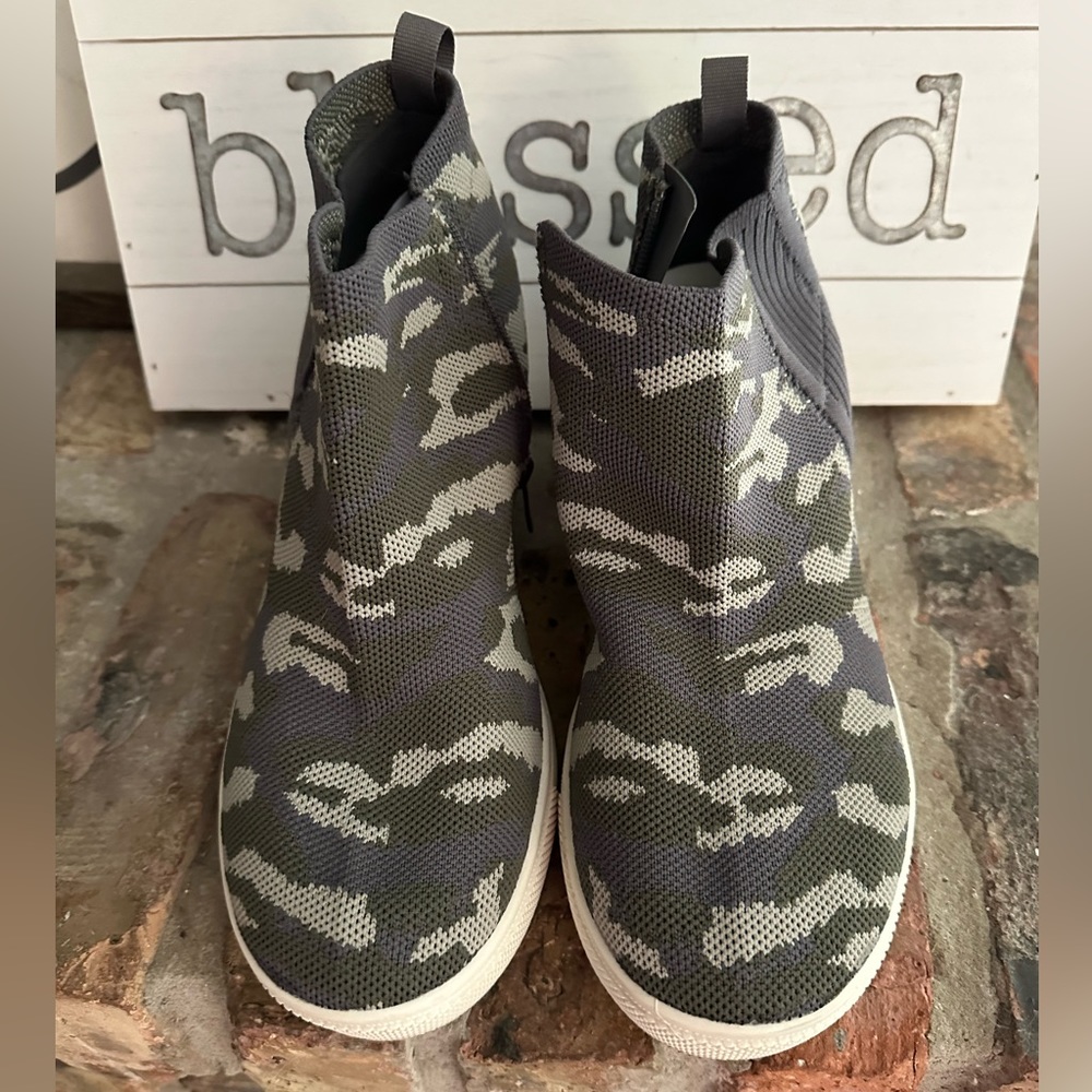 Torrid Camouflage Side Zippered Booties Size 11W Worn Once